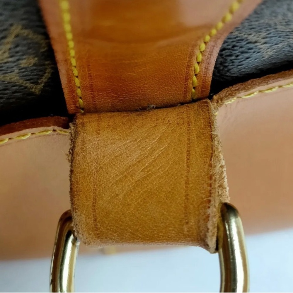 LOUIS VUITTON BACKPACK PURSE GM LARGE NICE FULL SIZE 🤩 - Picture 9 of 9